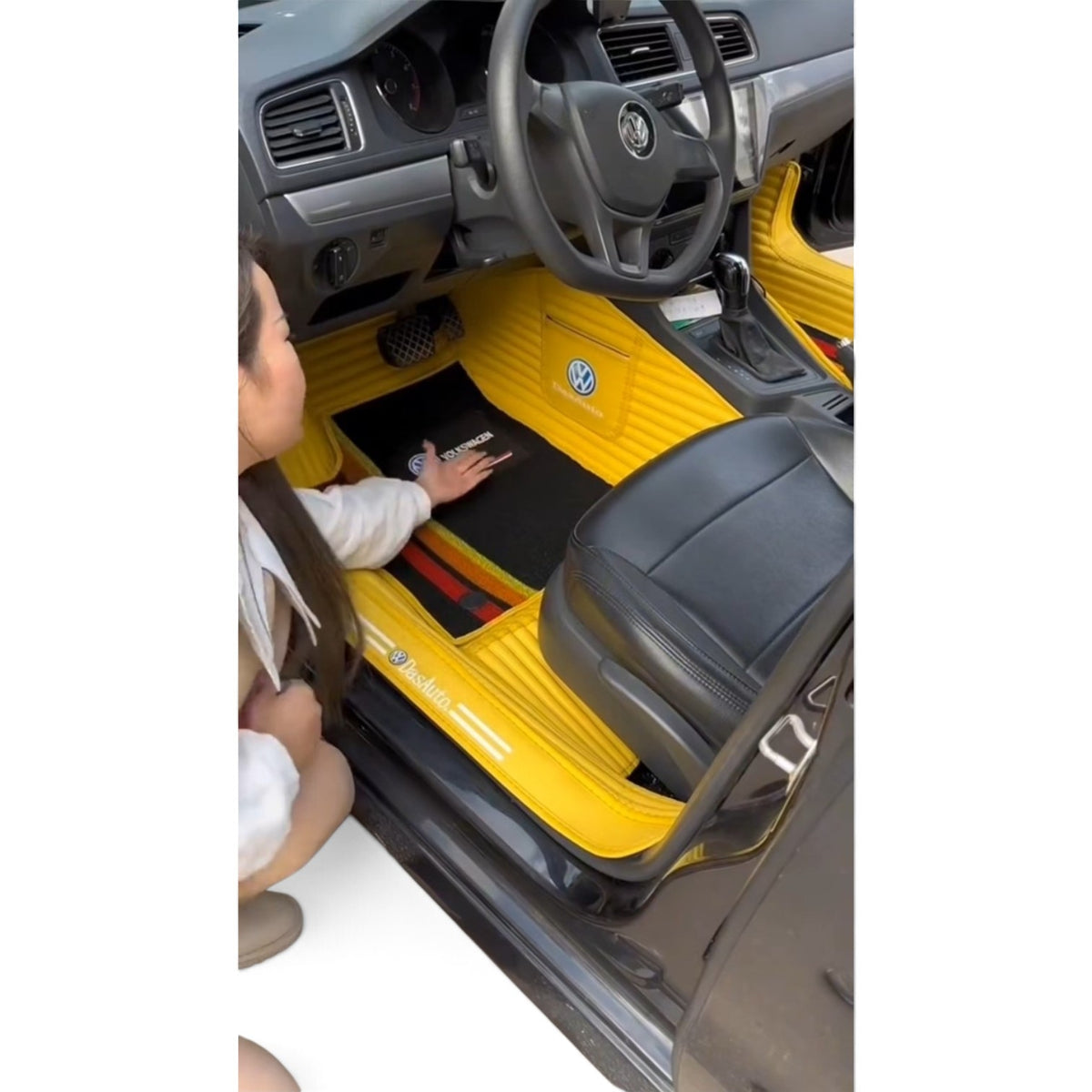 Alfombras impermeables dobles hechas de cuero ecológico artificial personalizada para Auto (A Medida exacta)