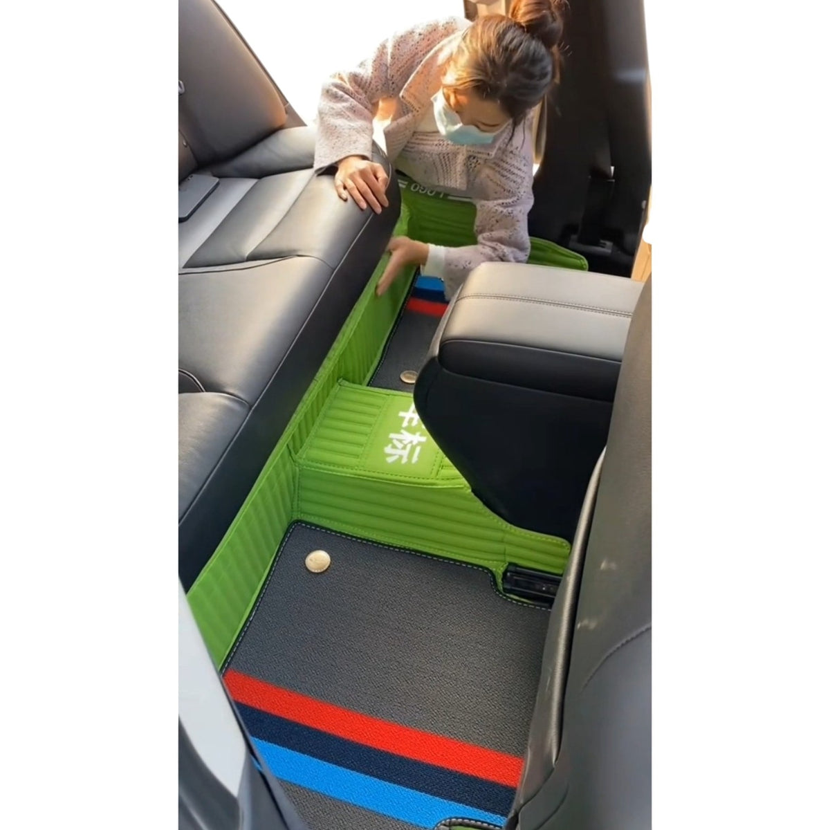 Alfombras impermeables dobles hechas de cuero ecológico artificial personalizada para Auto (A Medida exacta)